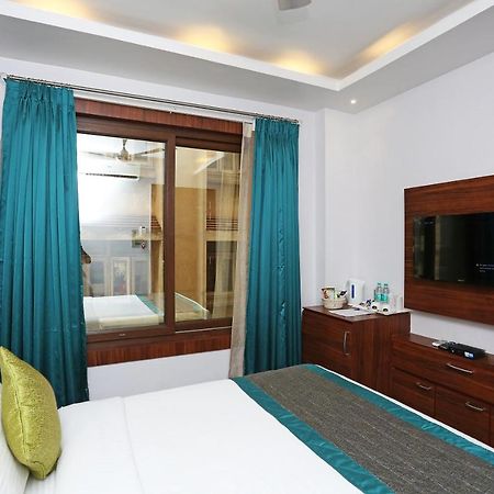 Capital O 10492 Hotel Onyx Garden Guwahati Dış mekan fotoğraf